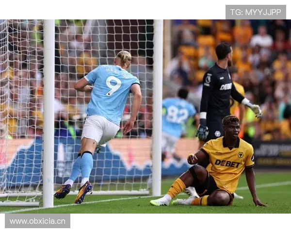 曼城控制力减弱,强强对话中表现失衡 曼城控制力减弱,强强对话中表现失衡