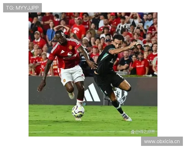 曼联越输越乱，问题不在球员不行，而是体系彻底崩了