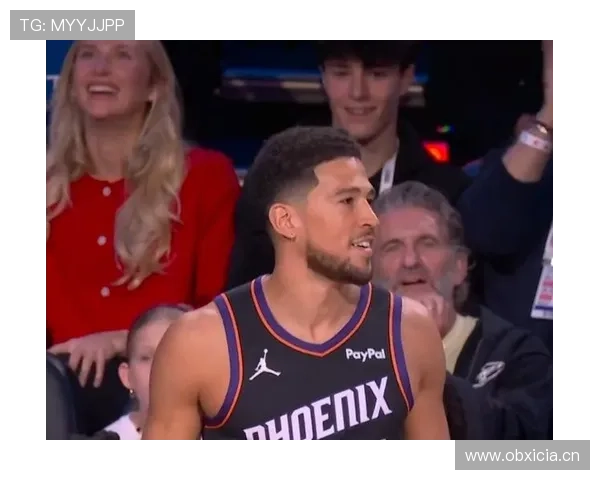 布克无球跑动制造空位提升外线效率不同于利拉德