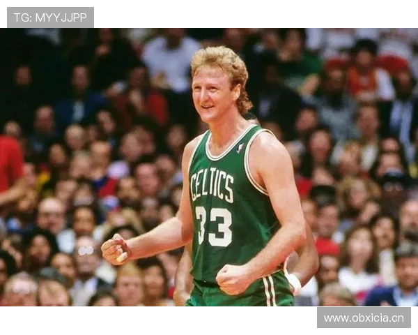 拉里·伯德季后赛多面手身份转换引领凯尔特人攻防升级